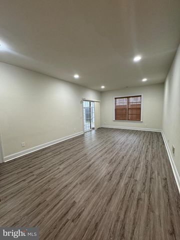 43535 HERITAGE GAP TER, Chantilly, VA 20152