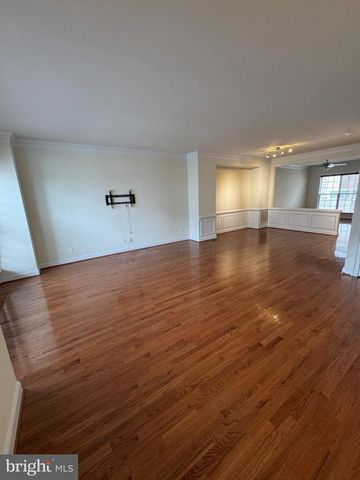 43535 HERITAGE GAP TER, Chantilly, VA 20152