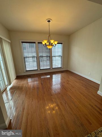 43535 HERITAGE GAP TER, Chantilly, VA 20152