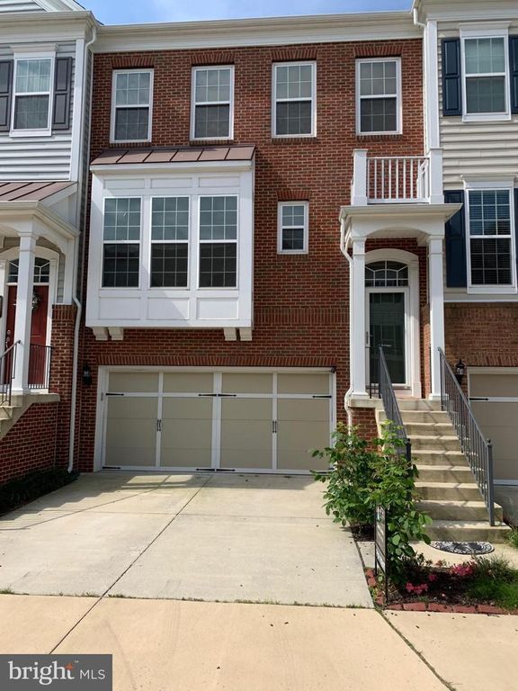 43535 HERITAGE GAP TER, Chantilly, VA 20152