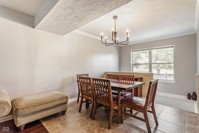 1326 N Manchester Drive, Greenfield, IN 46140