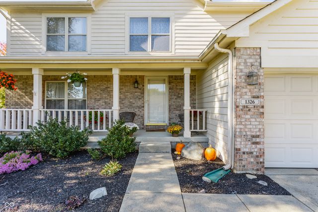 1326 N Manchester Drive, Greenfield, IN 46140