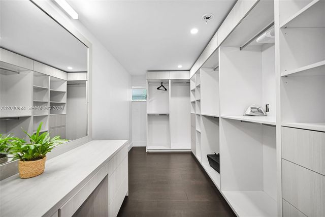 150 NE 50th Ter, Miami, FL 33137