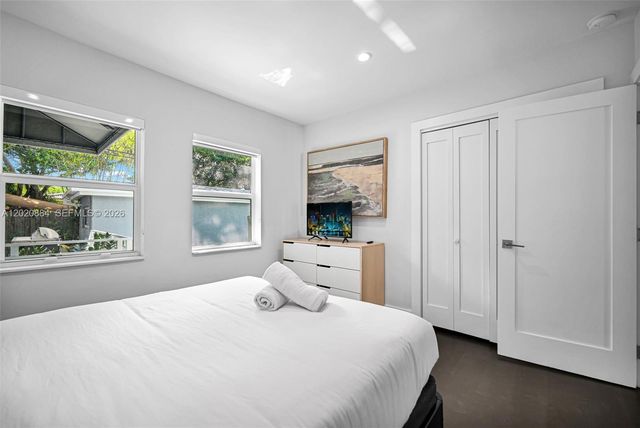 150 NE 50th Ter, Miami, FL 33137
