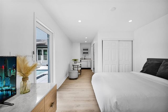 150 NE 50th Ter, Miami, FL 33137