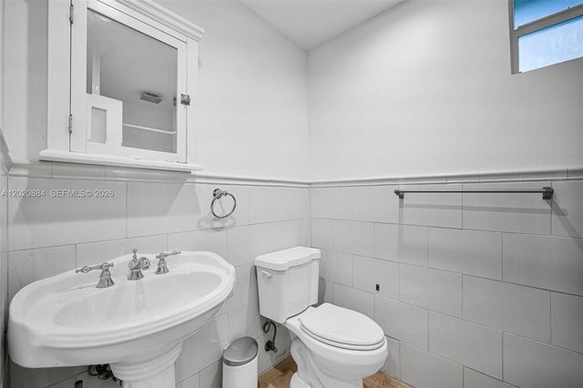 150 NE 50th Ter, Miami, FL 33137