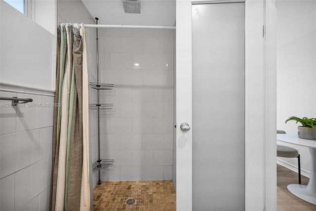 150 NE 50th Ter, Miami, FL 33137
