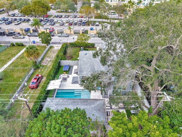 150 NE 50th Ter, Miami, FL 33137