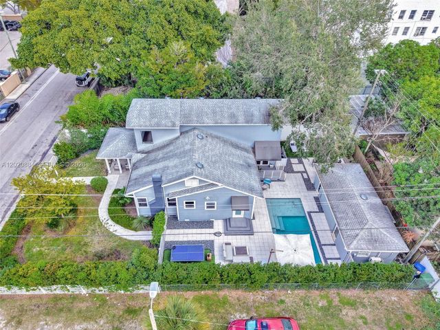 150 NE 50th Ter, Miami, FL 33137