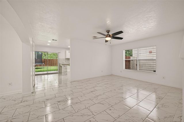 3807 Gardenia Bend Drive, Houston, TX 77053