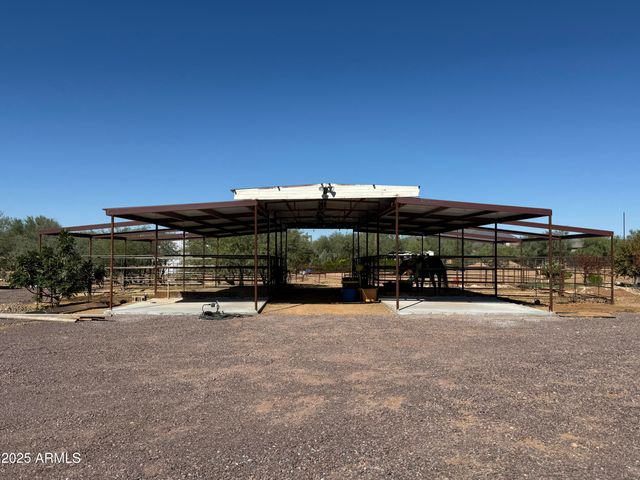 37221 N 12TH Street, Phoenix, AZ 85086