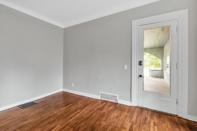 809-807 W Cedar Street, Kalamazoo, MI 49007