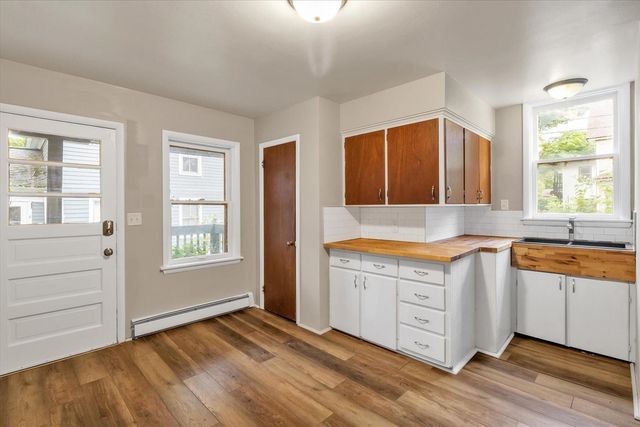 809-807 W Cedar Street, Kalamazoo, MI 49007