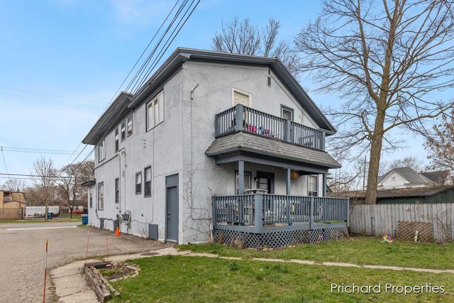 809-807 W Cedar Street, Kalamazoo, MI 49007