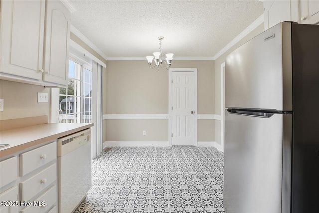 2811 Daisy Lane N, Wilson, NC 27896