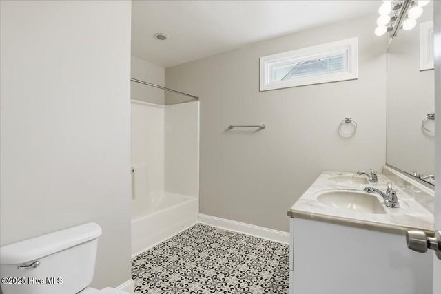 2811 Daisy Lane N, Wilson, NC 27896