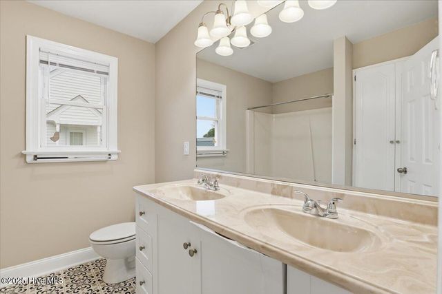 2811 Daisy Lane N, Wilson, NC 27896