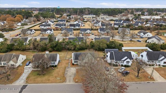 2811 Daisy Lane N, Wilson, NC 27896