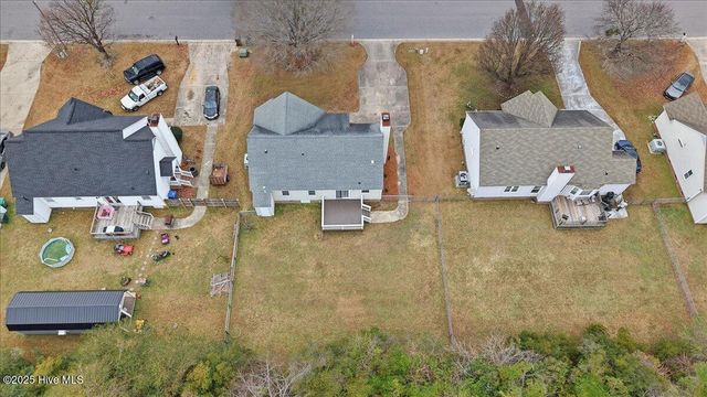 2811 Daisy Lane N, Wilson, NC 27896