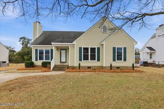 2811 Daisy Lane N, Wilson, NC 27896