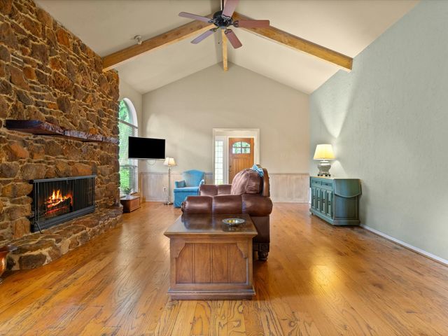 3402 Marsh Lane, Grapevine, TX 76051