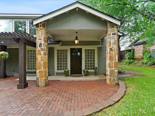 3402 Marsh Lane, Grapevine, TX 76051