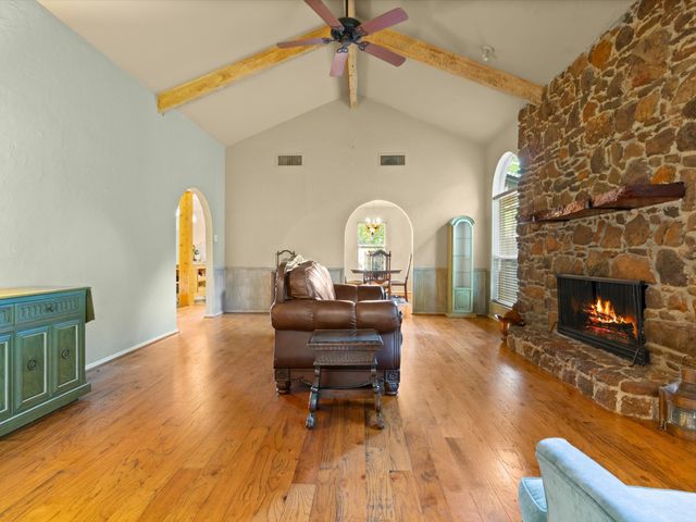 3402 Marsh Lane, Grapevine, TX 76051