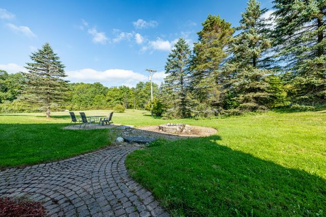 3738 Cullen Road, Hartland Twp, MI 48855