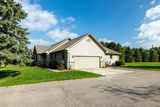 3738 Cullen Road, Hartland Twp, MI 48855