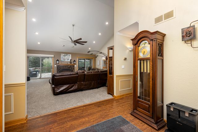 3738 Cullen Road, Hartland Twp, MI 48855