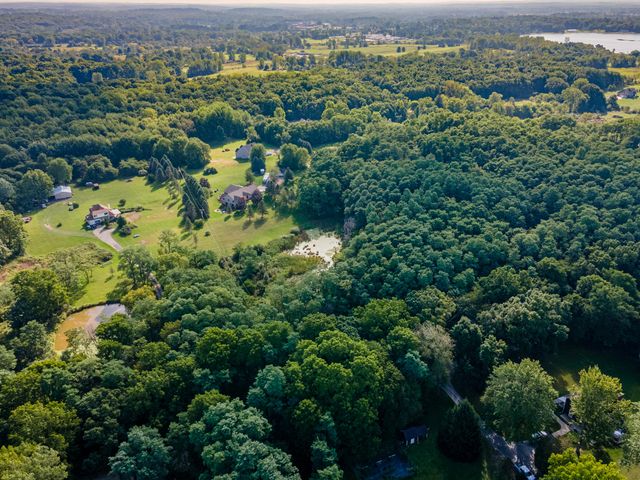 3738 Cullen Road, Hartland Twp, MI 48855