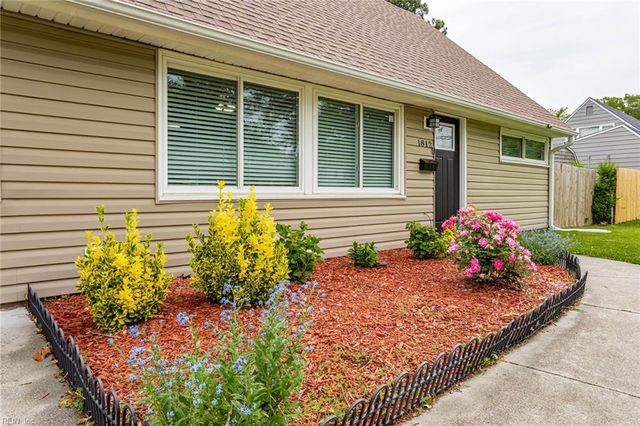 1812 Meadow Lake DR, Norfolk, VA 23518