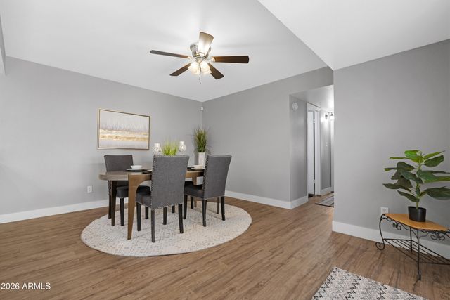 5803 W Gelding Drive, Glendale, AZ 85306