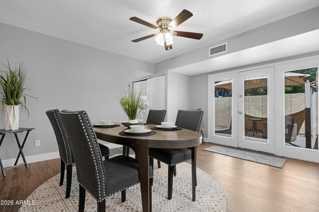 5803 W Gelding Drive, Glendale, AZ 85306