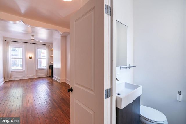 2224 REED ST, Philadelphia, PA 19146