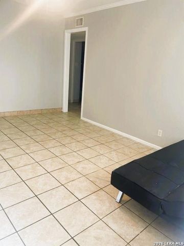 451 Natalen Ave Apt 1101, San Antonio, TX 78209