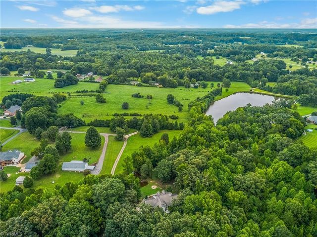 228 Blue Bird Lane, Mocksville, NC 27028