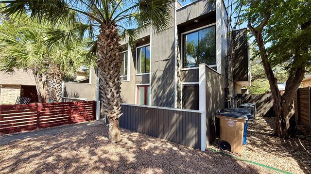 3402 Blumie ST, Austin, TX 78745