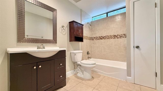 3402 Blumie ST, Austin, TX 78745