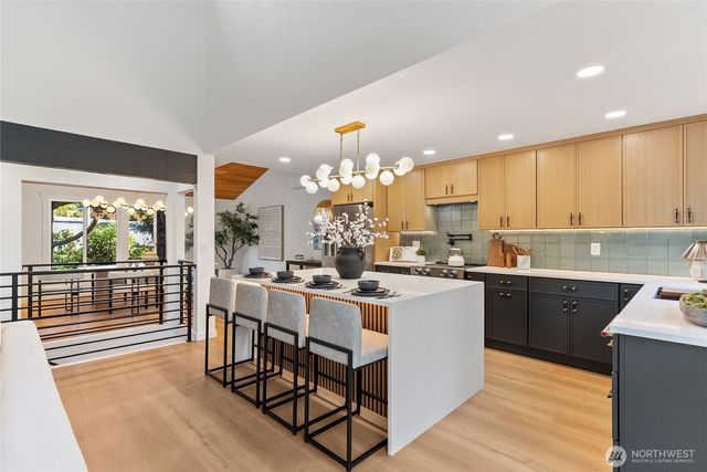 6025 96th Street SW, Mukilteo, WA 98275