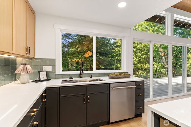 6025 96th Street SW, Mukilteo, WA 98275