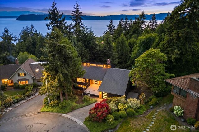 6025 96th Street SW, Mukilteo, WA 98275