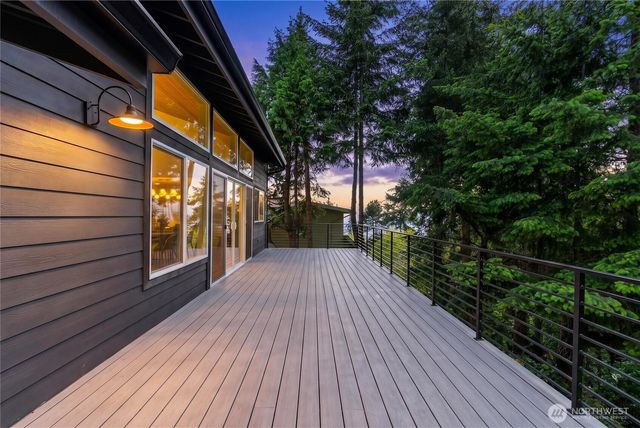 6025 96th Street SW, Mukilteo, WA 98275