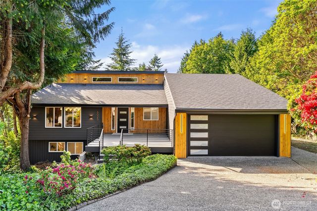 6025 96th Street SW, Mukilteo, WA 98275