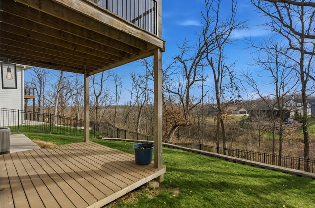 522 TOMAHAWK DR, Columbia, MO 65203