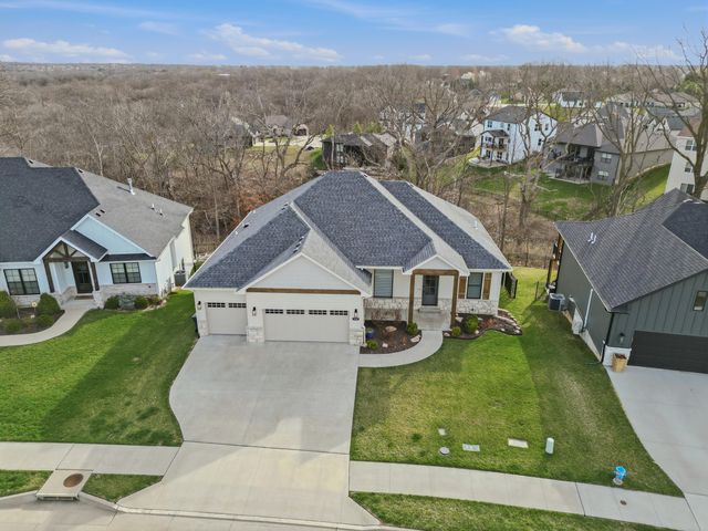 522 TOMAHAWK DR, Columbia, MO 65203