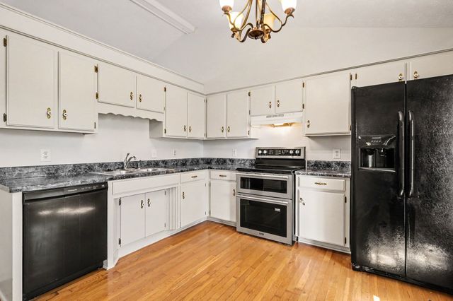 5308 Flagstone Dr, Antioch, TN 37013