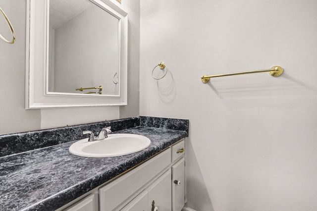 5308 Flagstone Dr, Antioch, TN 37013