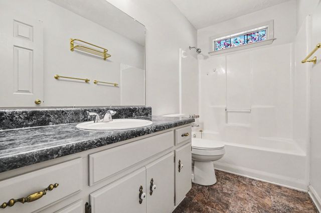 5308 Flagstone Dr, Antioch, TN 37013