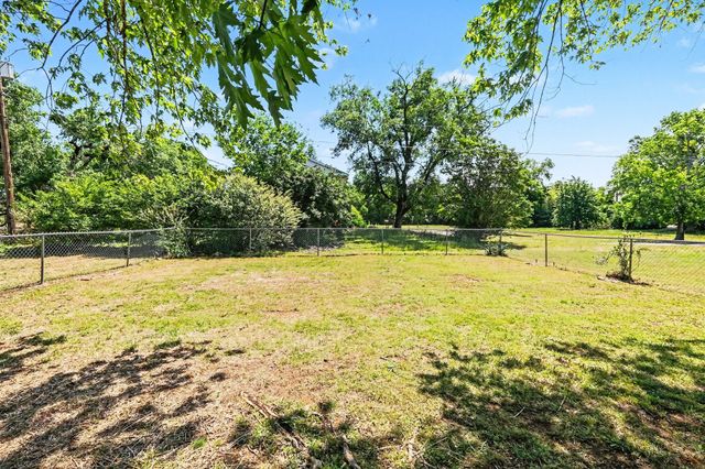 5308 Flagstone Dr, Antioch, TN 37013